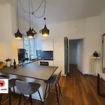 Apartament Cozy In Monza